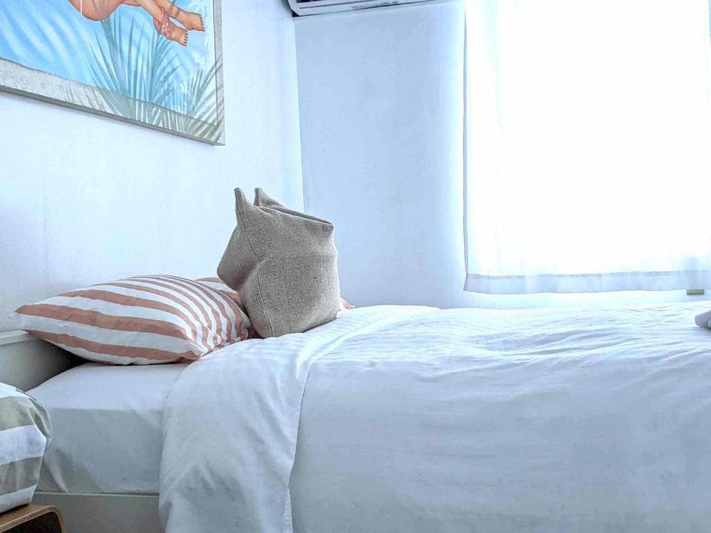 The Surf Lodge White Beach Сімода Екстер'єр фото